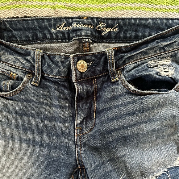 NWOT factory distressed and patched American Eagle Skinny jeans - Picture 2 of 4